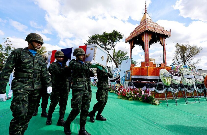 لماذا تنهار "اتفاقيات السلام" التي سعى إليها ترامب؟