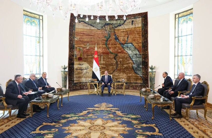 الرئاسة المصرية تكشف تفاصيل لقاء السيسي ولافروف