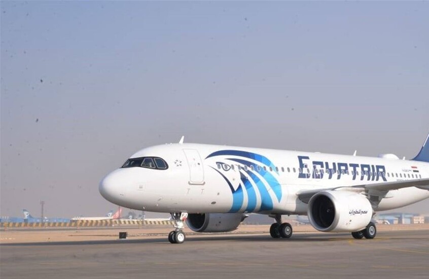 طائرة مصر للطيران على الدائري.. بيان رسمي بعد ضجة الهبوط الاضطراري