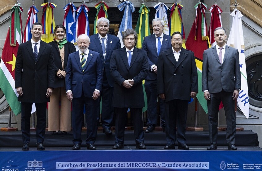 خلاف علني بين رئيسي البرازيل والأرجنتين بشأن فنزويلا في قمة ميركوسور