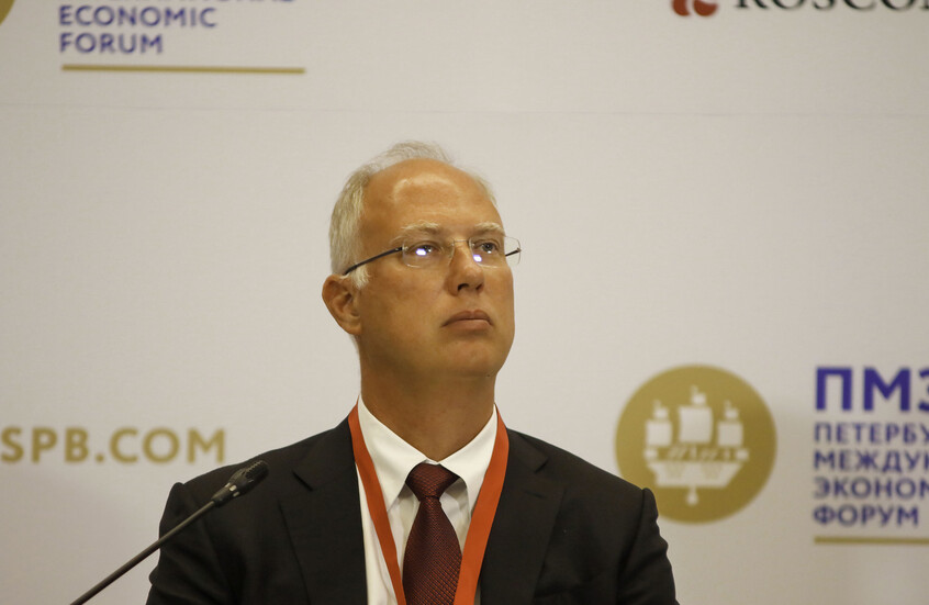 ديميترييف يشكر الاستخبارات الأمريكية لفضحها خطط "الدولة العميقة"