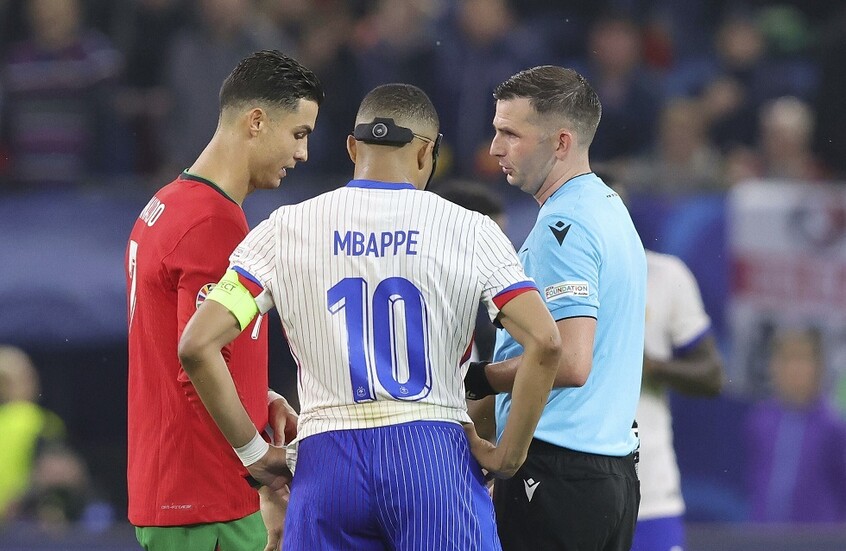 بعد معادلة رقمه التاريخي.. كريستيانو رونالدو يفاجئ مبابي (صورة)