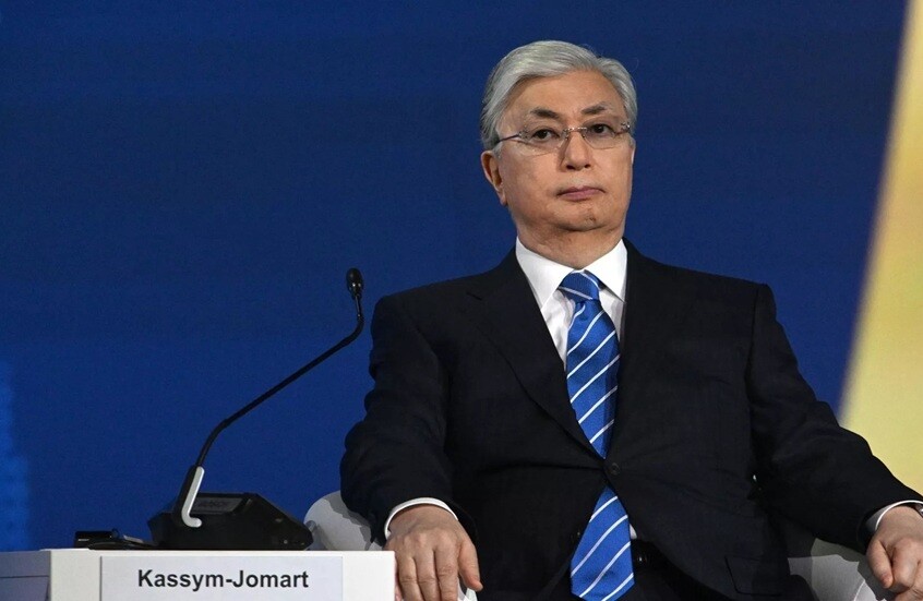 توكاييف يدعو إلى إزالة الحواجز وتعزيز الانفتاح في قمة الاتحاد الاقتصادي الأوراسي