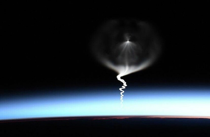 صاروخ "هانبيت-نانو" الكوري الجنوبي يشتعل وينهار بعد ثوانٍ من إطلاقه (فيديو)