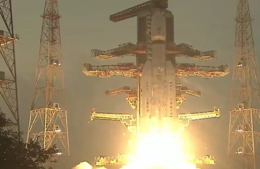 أقوى صاروخ هندي يحمل إلى الفضاء أثقل قمر صناعي أمريكي للاتصالات