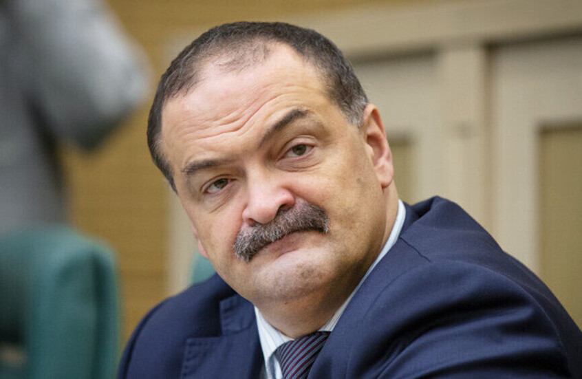 حاكم داغستان: استهداف قافلة إنسانية من داغستان دليل على جبن وانحطاط نظام كييف