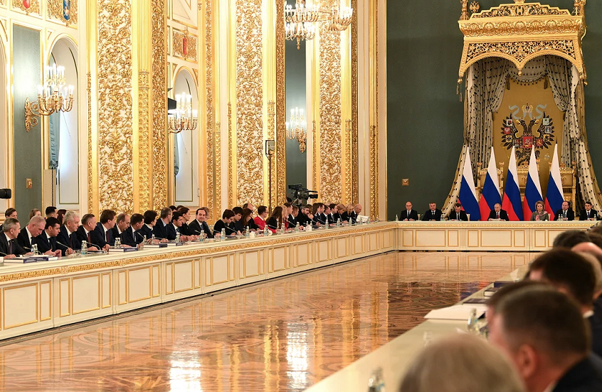 بوتين يجري تعديلات على تشكيل مجلس الدولة الروسي