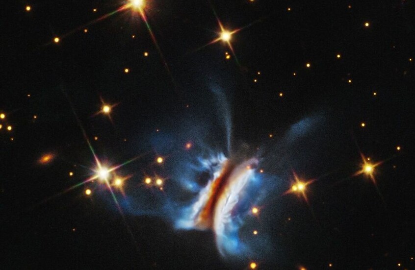 بأعين هابل.. العثور على "شطيرة دراكولا"!