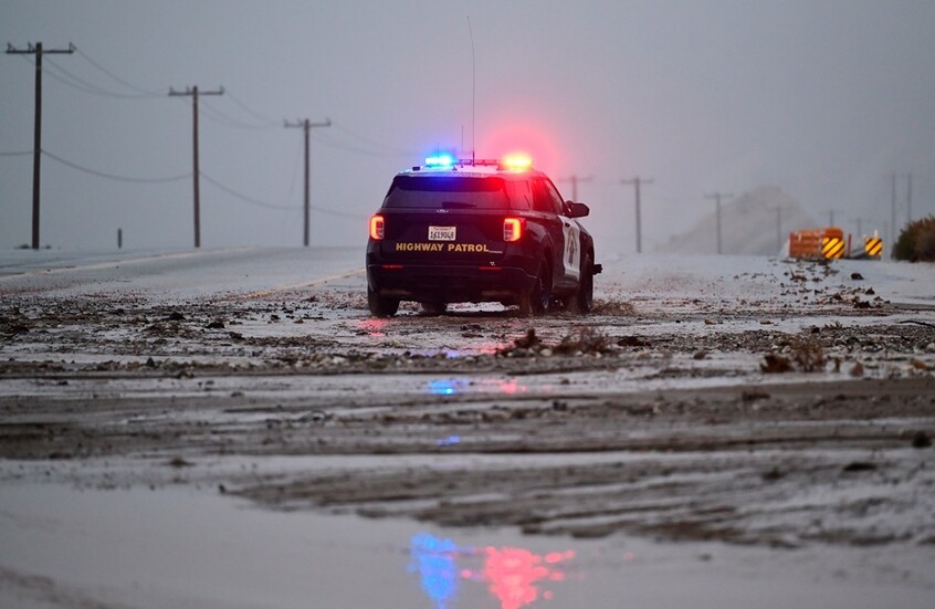 عقب مقتل شخصين.. عاصفة جديدة تضرب جنوب كاليفورنيا والأرصاد الجوية تحذر من كارثة (صور + فيديو)
