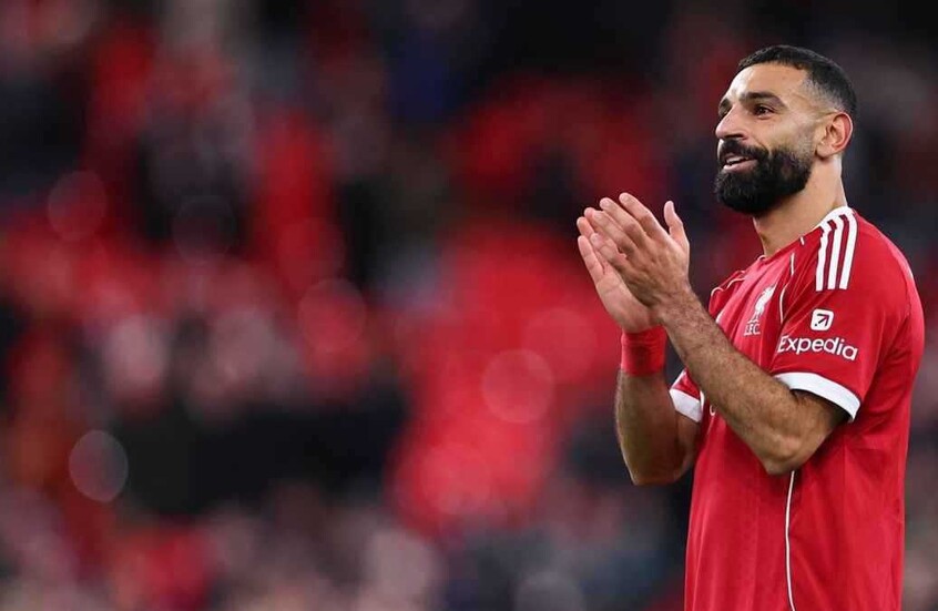 ناد أوروبي يتحرك رسميا لضم محمد صلاح.. و"الفرعون المصري" يحسم أمره