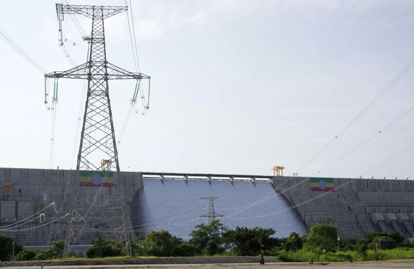 خبير مصري: للمرة الأولى نشهد تفريغ المياه من "سد النهضة" بكميات غير معتادة