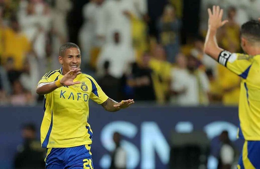 بـ5 كلمات.. كريستيانو رونالدو يعلق بعد الفوز على الأخدود ويكشف سر النجاح (فيديو)