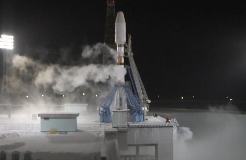 صاروخ "سويوز-2.1ب" الروسي ينجح في وضع 52 قمرا صناعيا في المدار