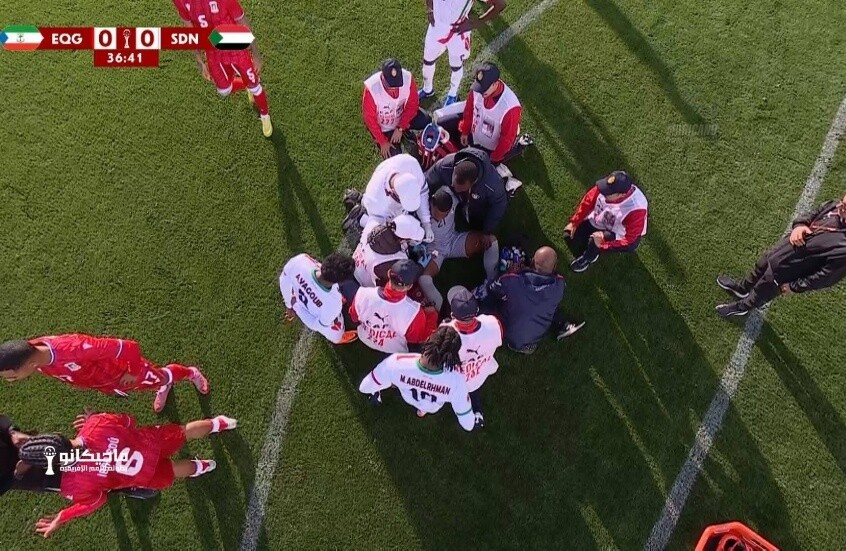 لحظات صادمة في كأس الأمم الإفريقية.. حارس السودان ينهار على أرض الملعب