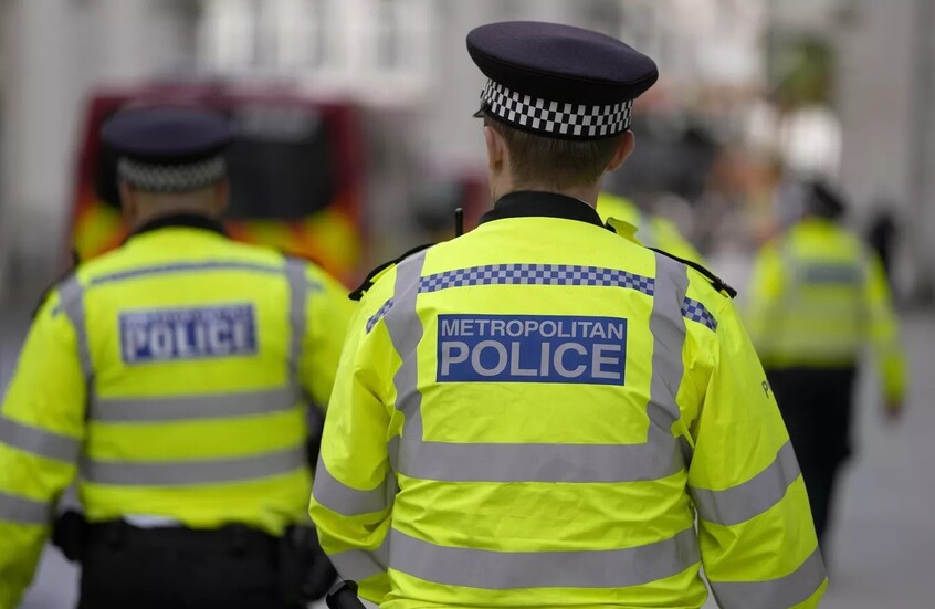 الماسونيون في بريطانيا يرفعون دعوى ضد الشرطة بسبب قرار ضدهم!