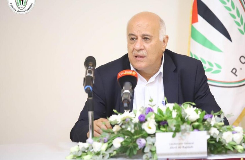 هجوم حاد من مسؤول فلسطيني يثير موجة غضب عارمة في مصر