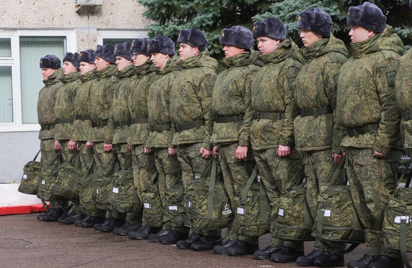 بوتين يأمر باستدعاء 261 ألف مواطن للخدمة العسكرية الإلزامية في 2026