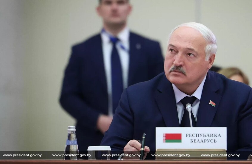 لوكاشينكو يصدر عفوا قبيل العام الجديد