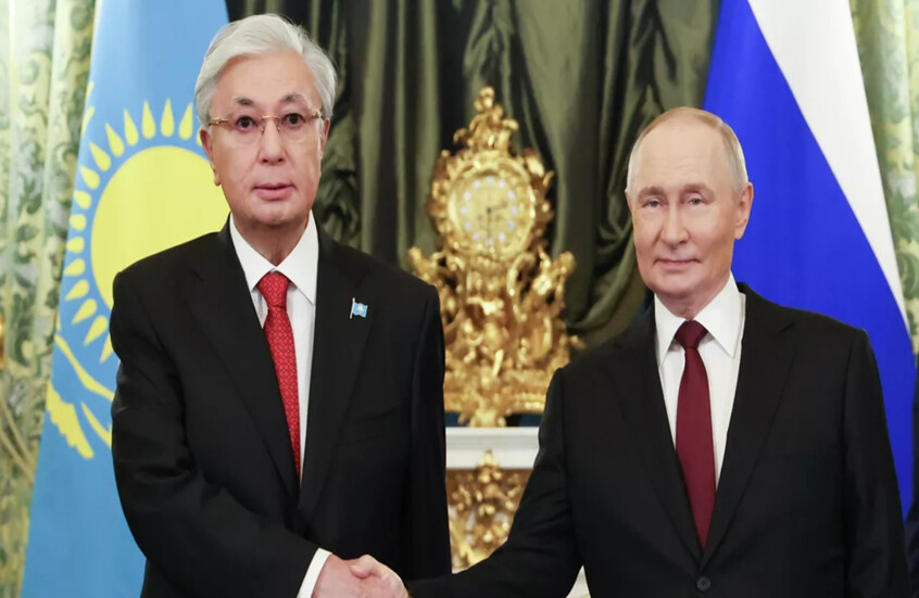 بوتين وتوكايف يبحثان العلاقات الثنائية.. والرئيس الكازاخستاني يدين الهجوم على المقر الرئاسي الروسي