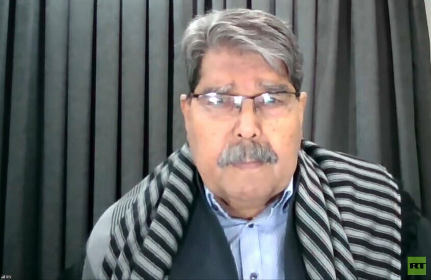 قيادي كردي يكشف سبب تأجيل لقاء مظلوم عبدي بأحمد الشرع