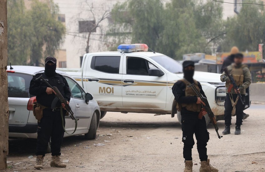 سوريا.. الأمن يفتح تحقيقا إثر تعرض "طفل الخبز" للاعتداء والإساءة بعبارات طائفية (صورة + فيديو)