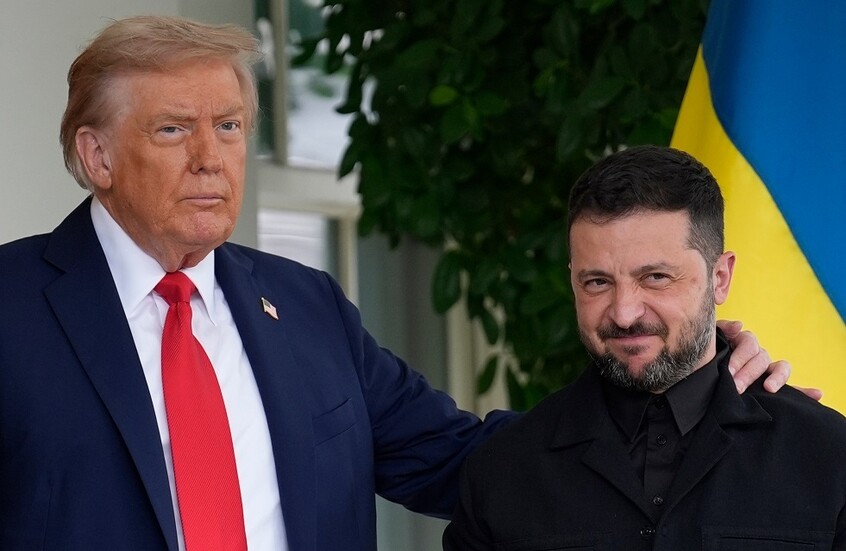 زيلينسكي يدعو ترامب لزيارة أوكرانيا ويصر على حضوره بالطائرة!