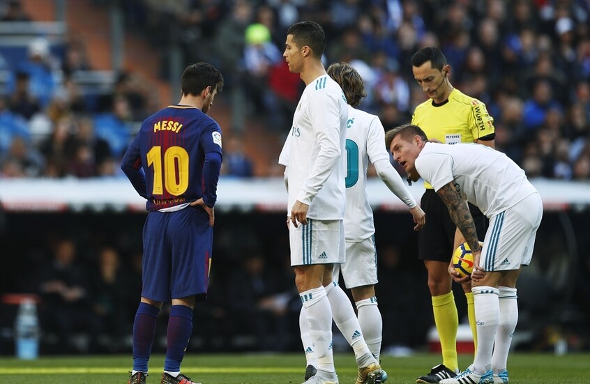 ميسي أم  رونالدو؟.. مودريتش يجيب