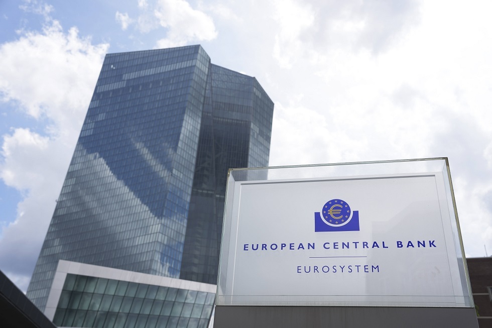 "فاينانشيال تايمز": البنك المركزي الأوروبي يرفض دعم إقراض كييف 140 مليار يورو بضمان الأصول الروسية