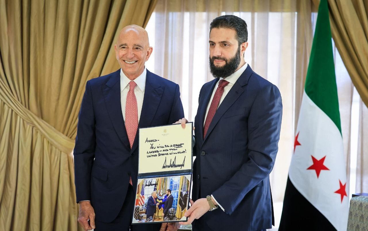 ارسال یک پیام از سمت ترامپ خطاب به جولانی+ عکس