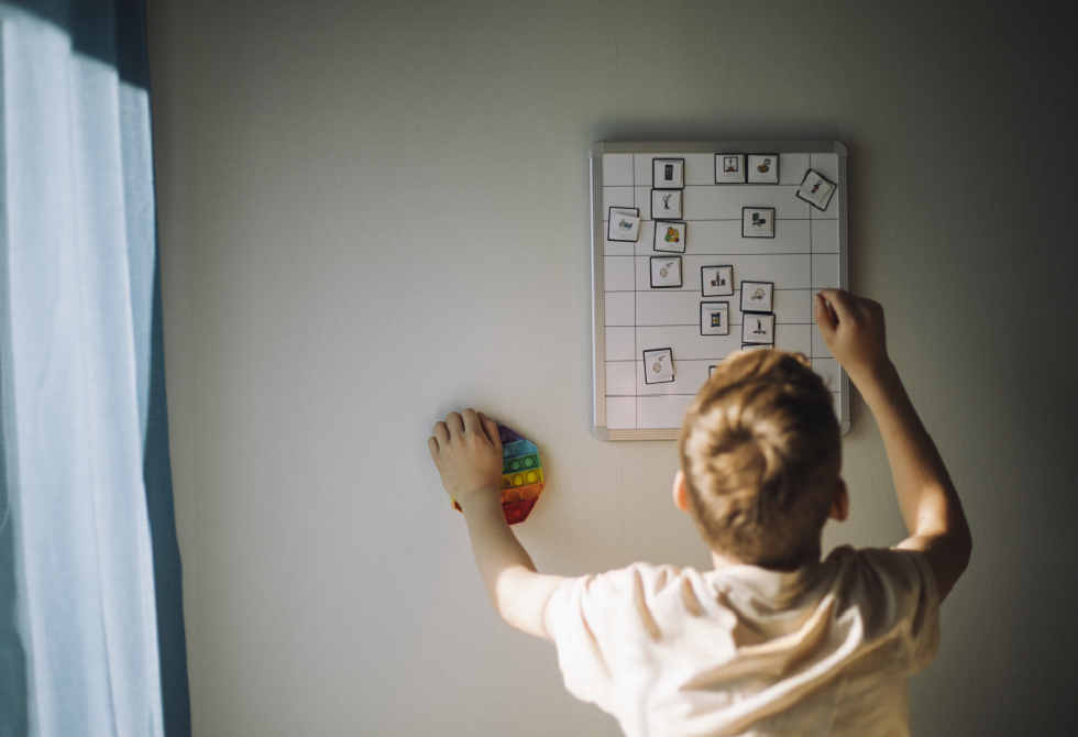 مزيج من 3 مكملات غذائية يحقق نتائج مذهلة في عكس أعراض التوحد