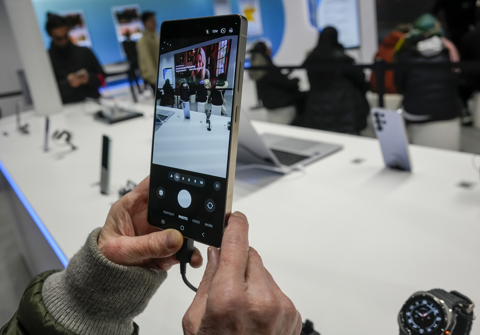 أبرز مواصفات Galaxy S26 Ultra المنتظر من سامسونغ