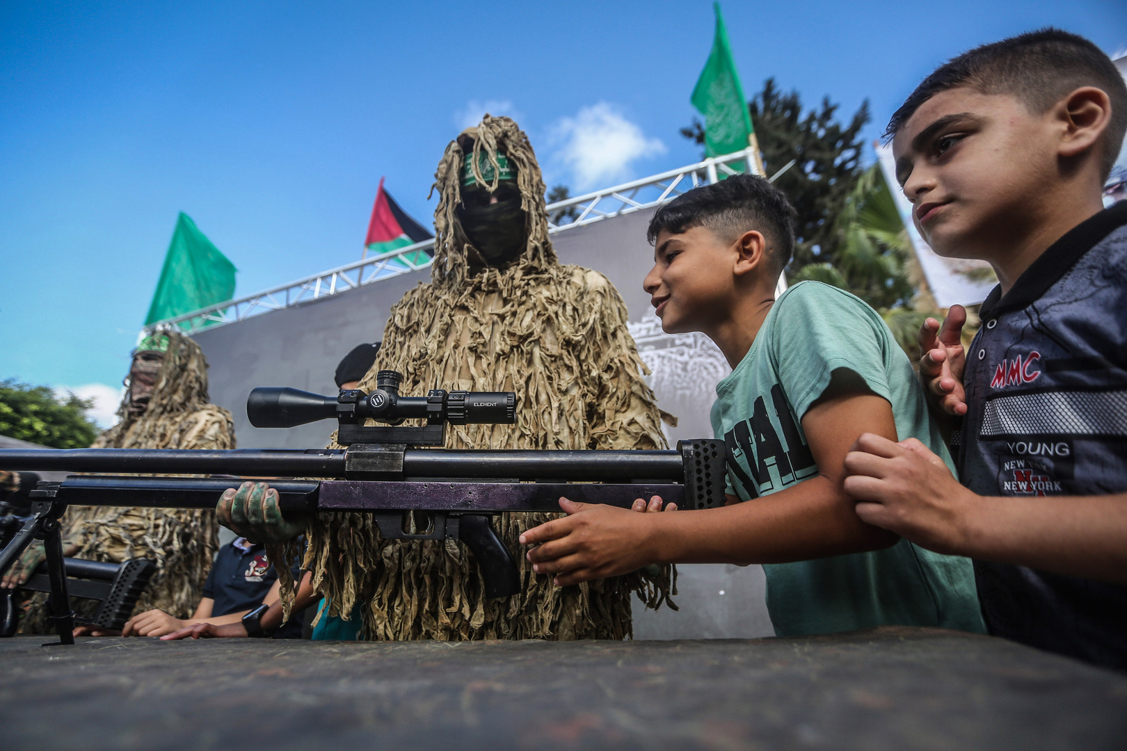 مصدر أمني: إسرائيل تغرق في المستنقع ومقتل أبو شباب يسقط أساس السعي لايجاد بديل لحماس