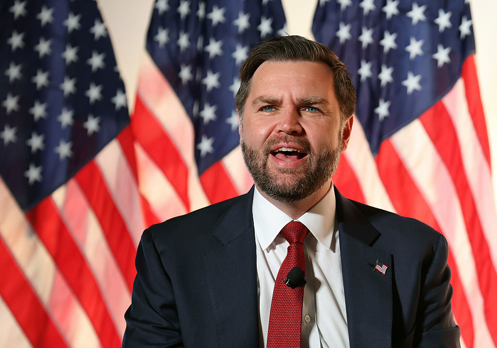 فانس ينفي تصاعد معاداة السامية داخل الجمهوريين