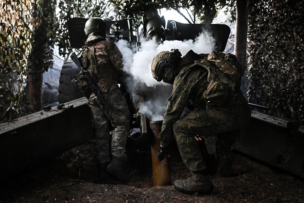 الدفاع الروسية: تحرير مدينتين استراتيجيتين واستمرار تقدم قواتنا على جميع المحاور في أوكرانيا