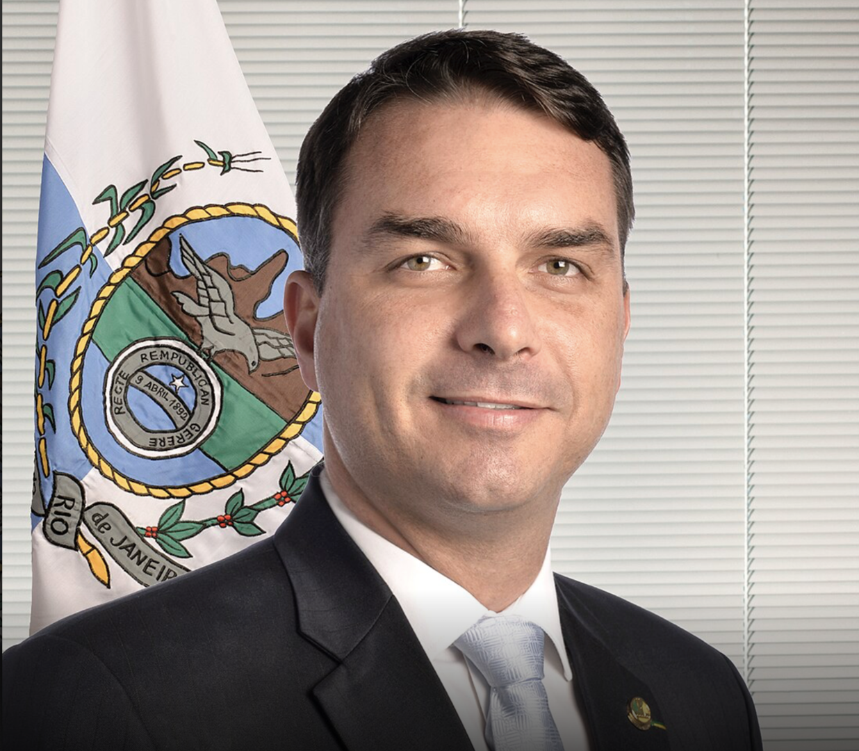 نجل الرئيس البرازيلي السابق جايير بولسونارو يعلن ترشحه للرئاسة