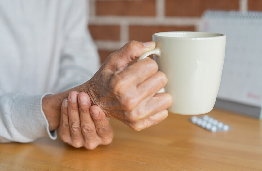 تقنية "تعيد برمجة" الدماغ لعلاج مرض باركنسون