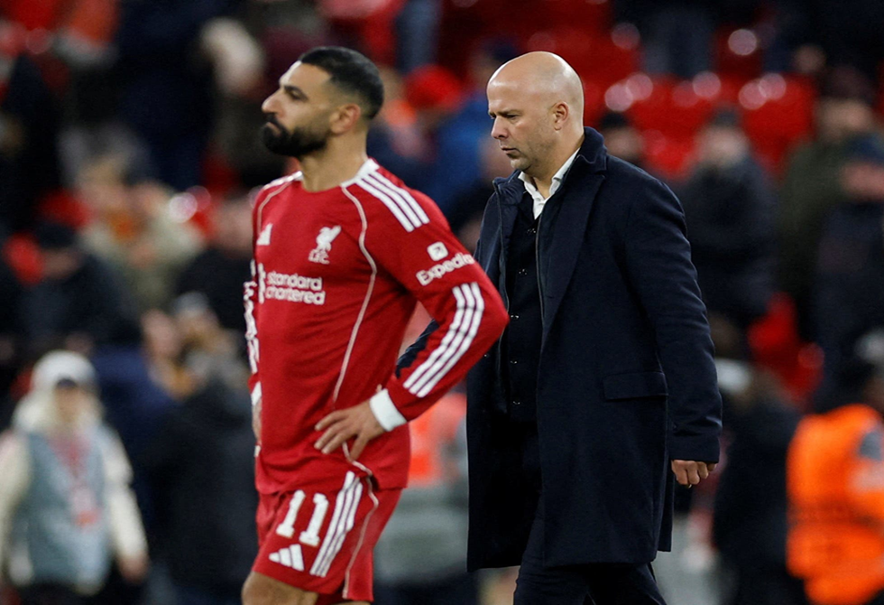 في أول تعليق علني.. سلوت يوجه انتقادا حادا لصلاح بعد تصريحاته الأخيرة