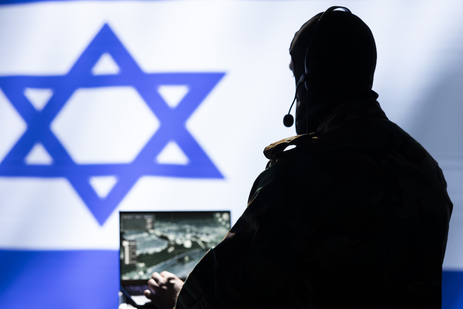 الكنيست يمدد قانون اختراق كاميرات الحواسيب.. عين لإسرائيل في كل بيت بالوطن العربي 