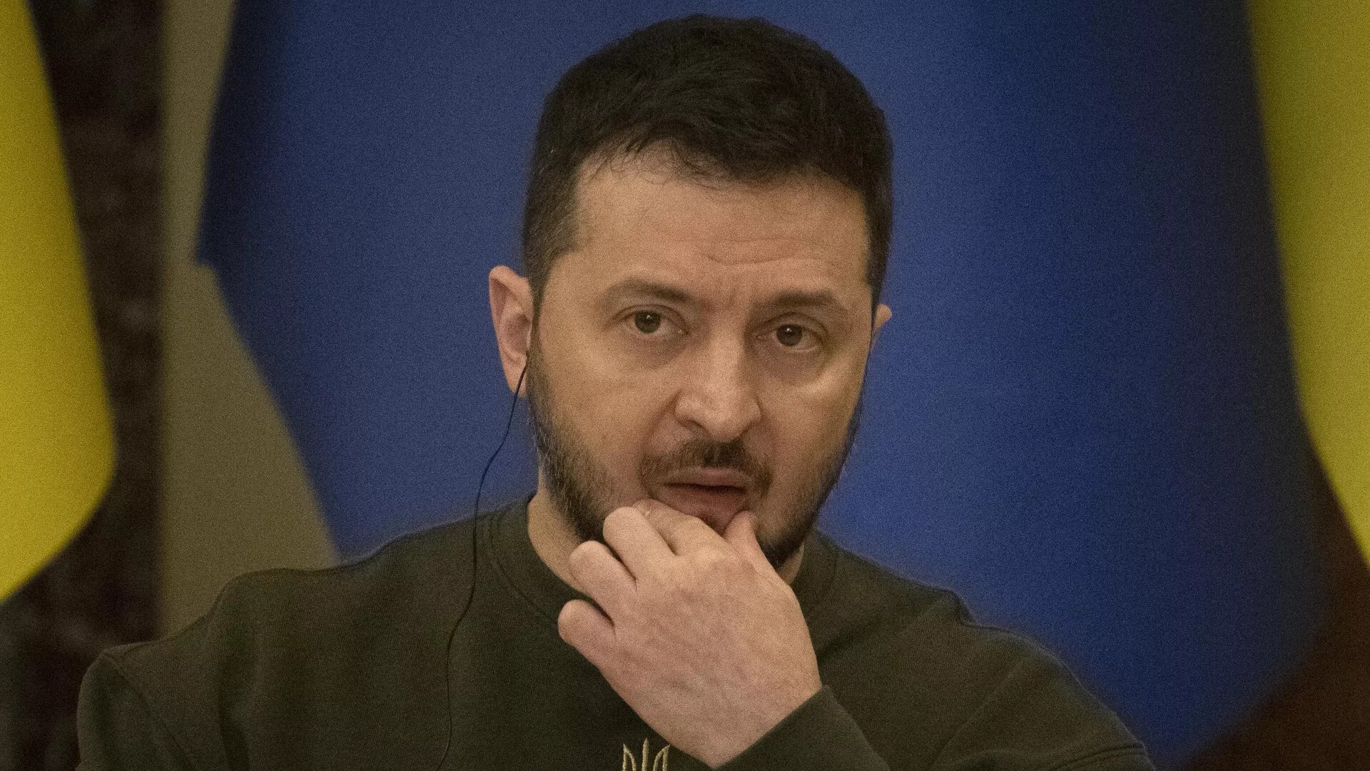 نيويورك تايمز: نظام كييف قد يقبل بتنازلات إقليمية مقابل ضمانات أمنية موثوقة من الغرب