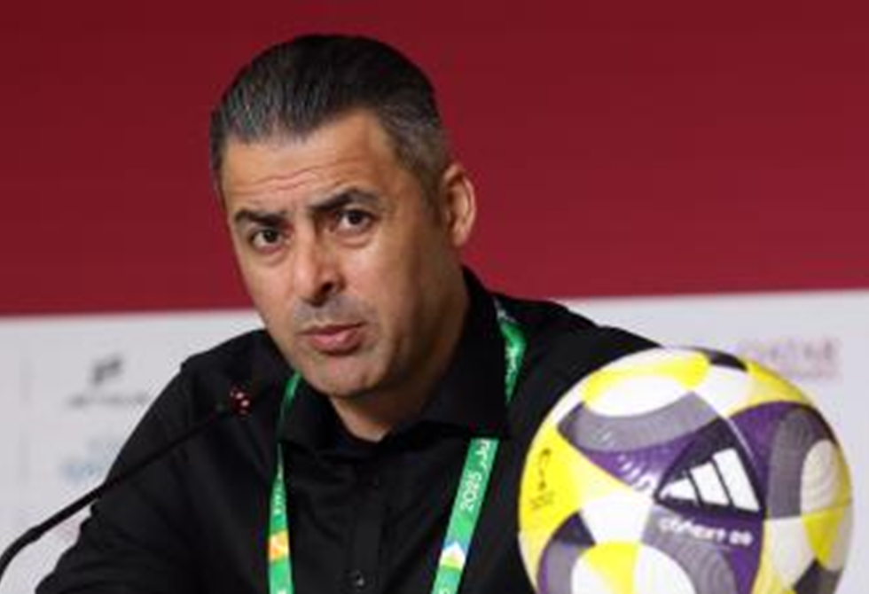 "فاجعة من غزة".. مدرب فلسطين يكشف عن تلقيه خبرا حزينا قبيل مواجهة السعودية في كأس العرب