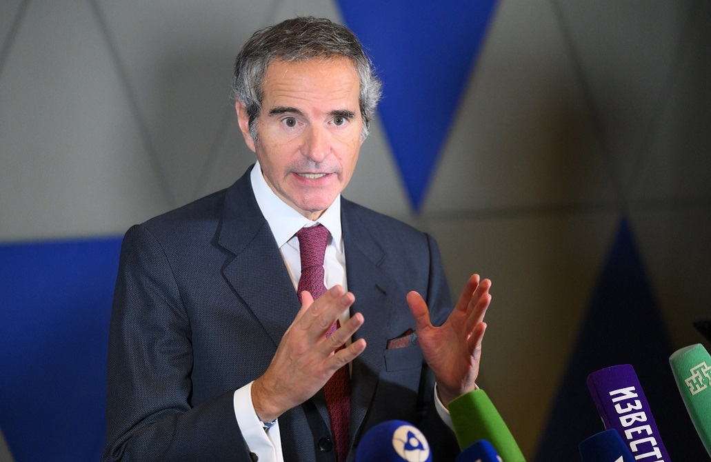 غروسي يوضح لماذا يستخدم خبراء وكالة الطاقة الذرية "مسارا روسيا" للوصول إلى محطة زابوروجيه النووية