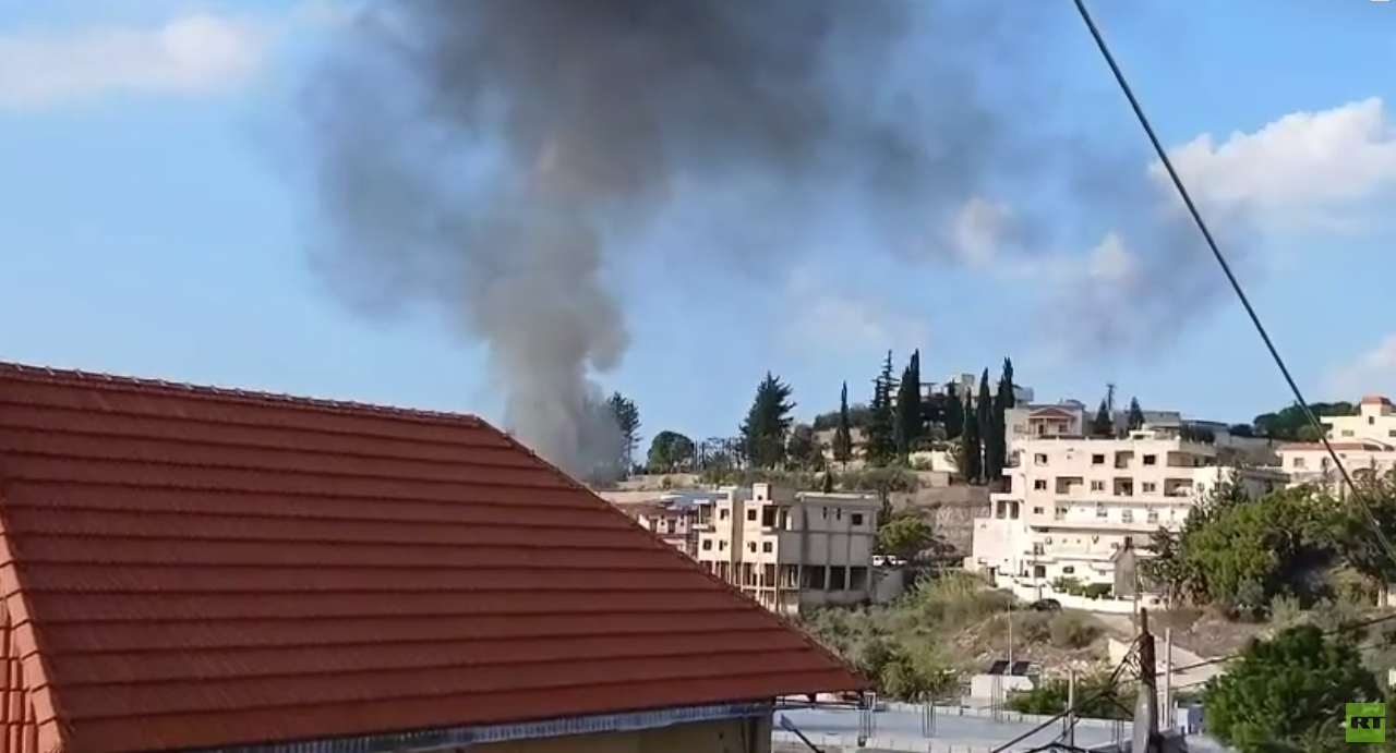 في ثالث استهداف اليوم.. مسيرة إسرائيلية تغير على سيارة في بلدة جويا جنوب لبنان