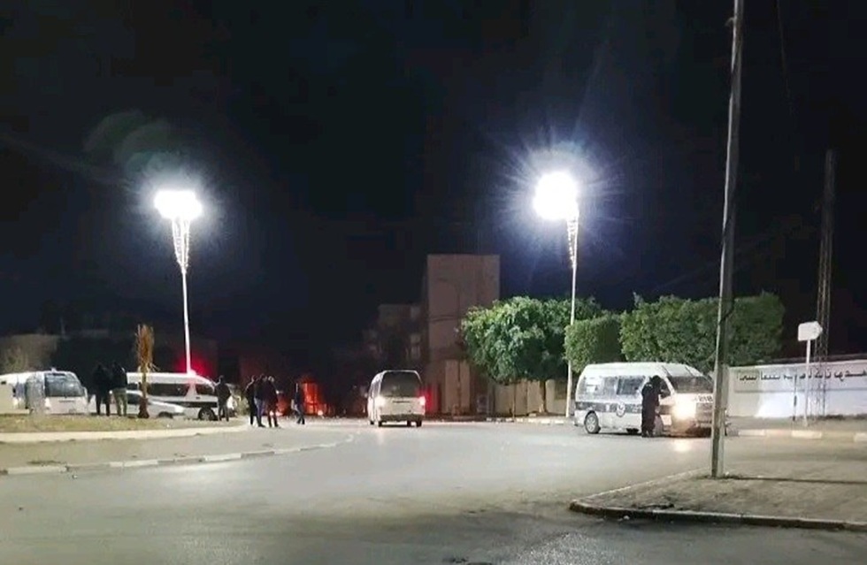 تونس.. اشتباكات بين الشرطة وشبان في القيروان عقب مطاردة انتهت بوفاة ثلاثيني (صور + فيديو)