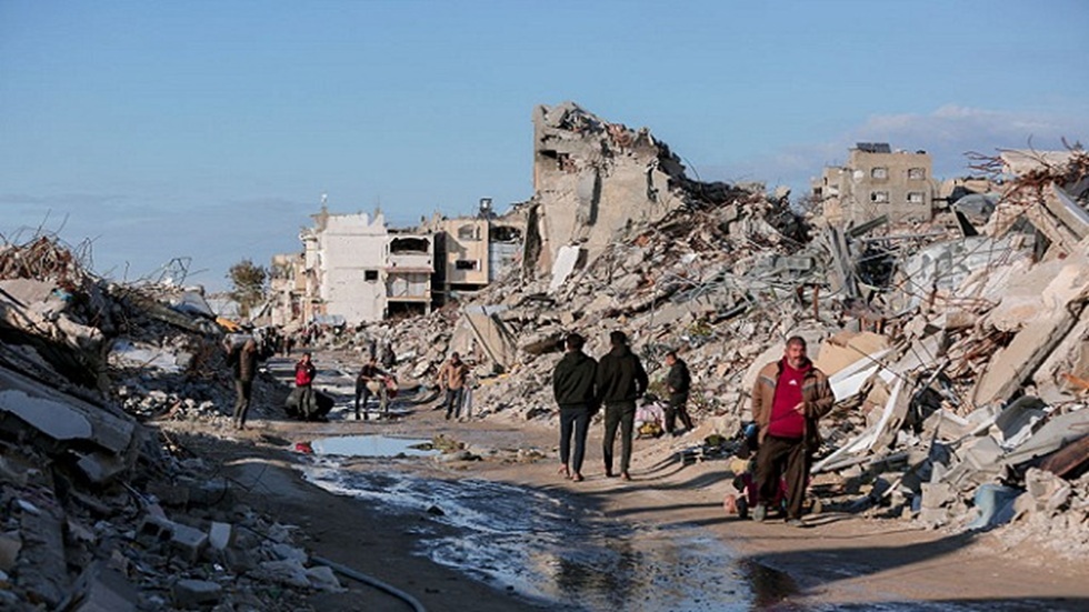 تقرير: تنفيذ المرحلة الثانية من اتفاق غزة "لا يزال بعيدا" وسط تعقيدات متعددة