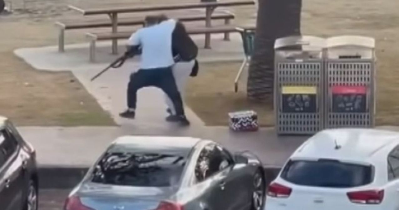 بعد أحمد الأحمد.. بطل جديد يظهر في "هجوم سيدني"