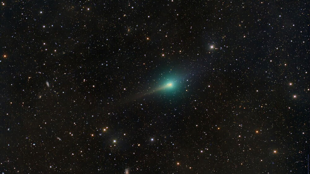 رصد ذيل غريب للمذنب 31/ATLAS يتجاوز متوسط المسافة إلى القمر!.. والعلماء يبحثون عن تفسير