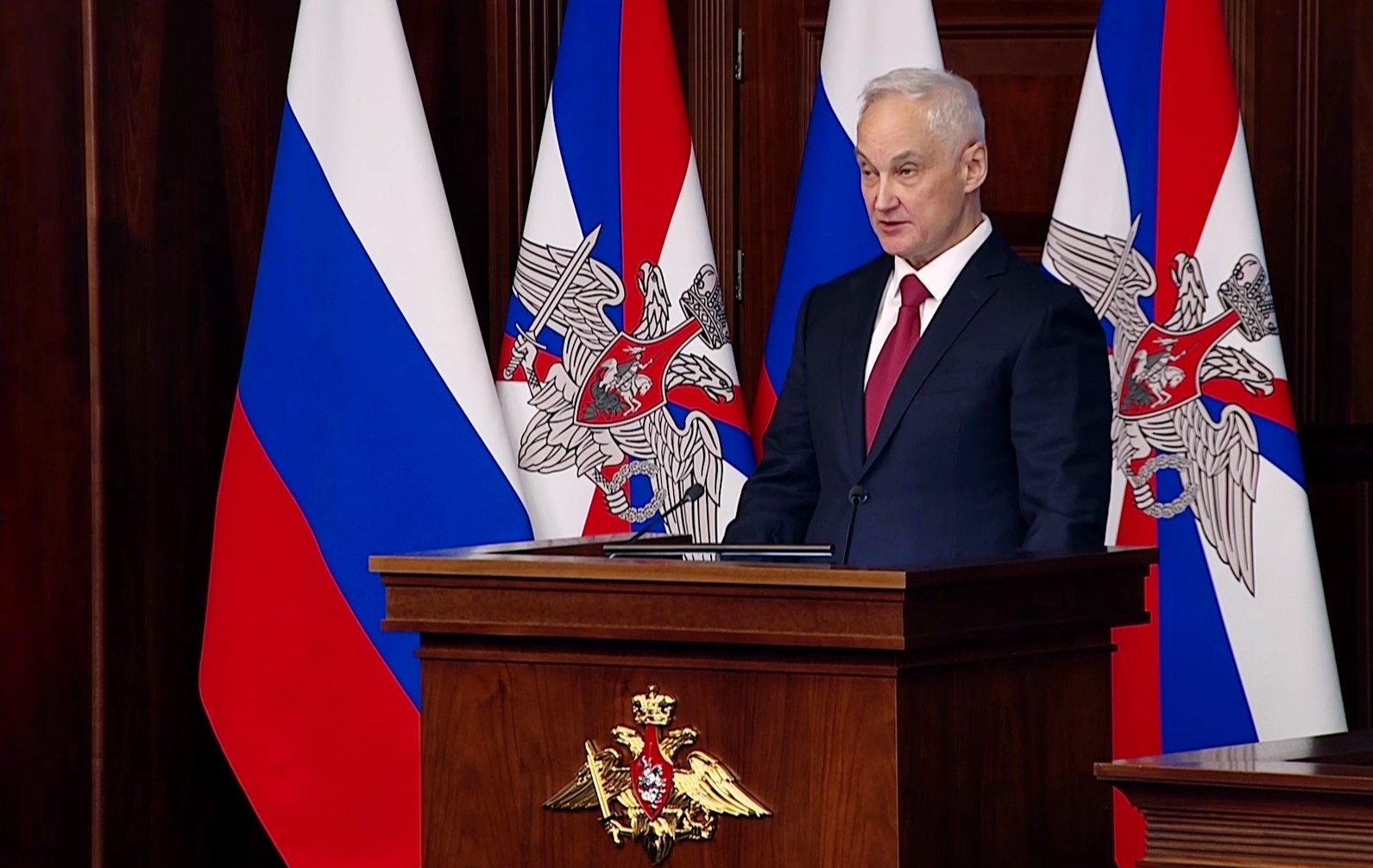 وزير الدفاع الروسي: خسائر أوكرانيا في 2025 تجاوزت 103 آلاف قطعة سلاح بينها 5500 قطعة غربية