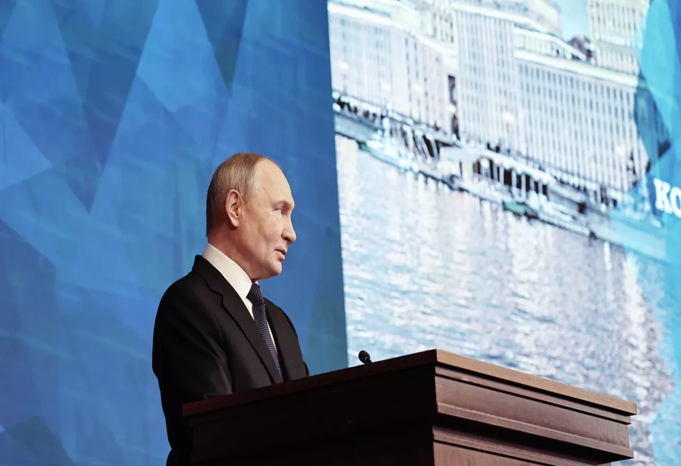 بوتين: لم نبدأ أي حرب بل فرضت علينا واستعدنا سيادتنا