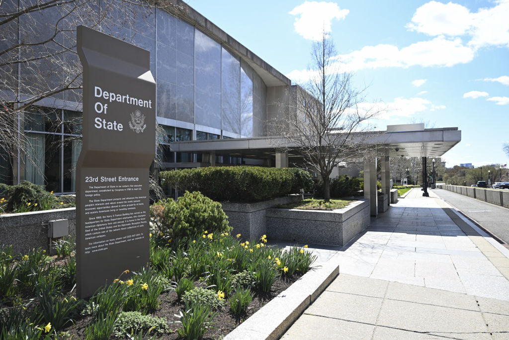 صورة تعبيرية لمقال موافقة على صفقة الغاز بين دولتين في الشرق الأوسط: انعكاسات اقتصادية واستراتيجية إقليمية