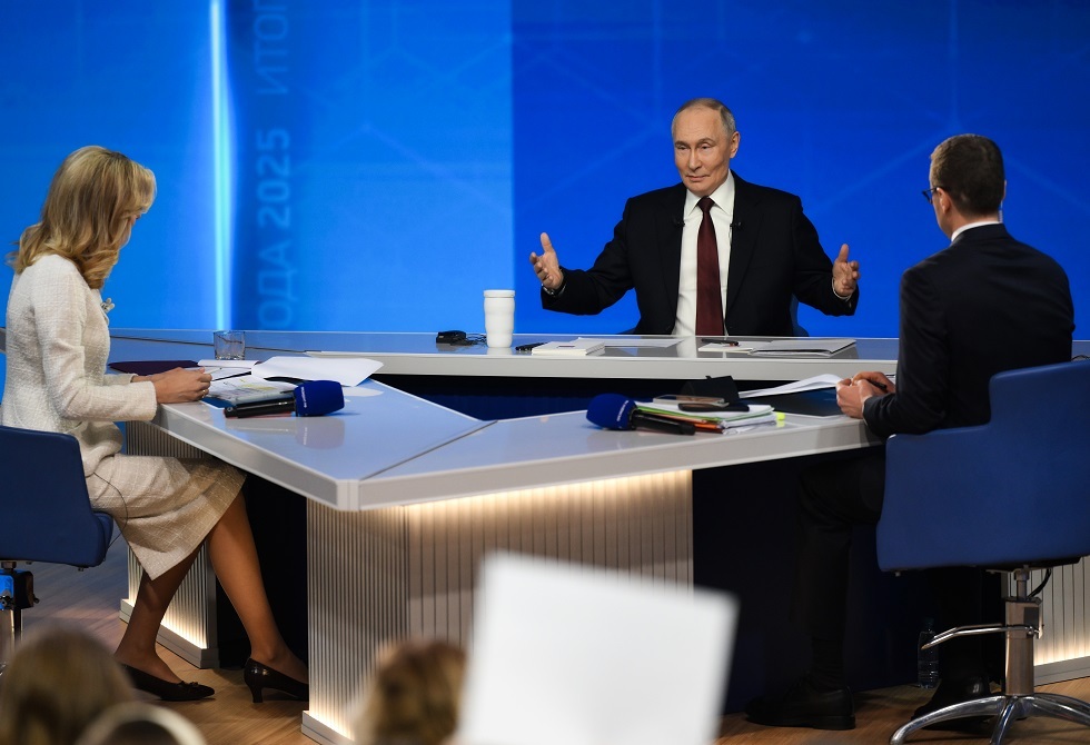 بوتين: القوات الروسية تحتفظ بالمبادرة الاستراتيجية منذ طرد العدو من مقاطعة كورسك